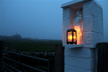 St Joseph, come to our aid!